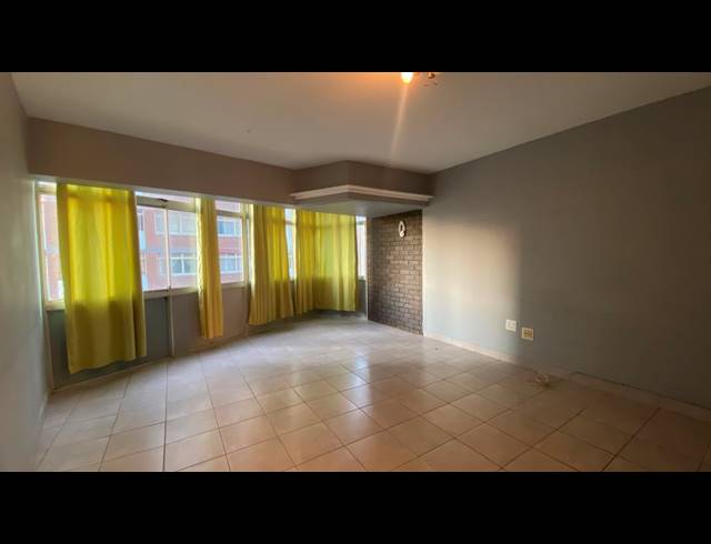 1 BEDROOM FLAT TO LET IN SOUTH BEACH